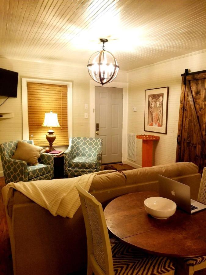 Clemson Memorabilia House Frank Howard III Home Εξωτερικό φωτογραφία