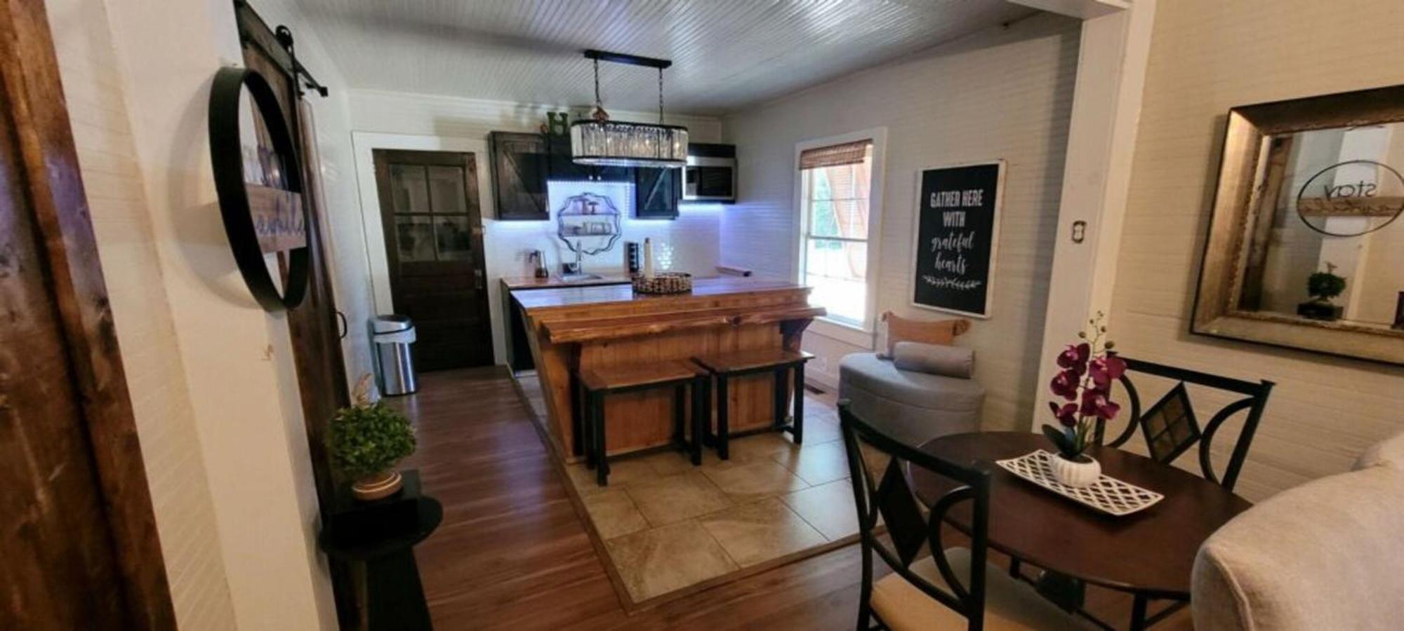 Clemson Memorabilia House Frank Howard III Home Εξωτερικό φωτογραφία